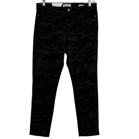 Sanctuary Skinny Jeans Size 12 Black Camouflage Mid Rise Stretch Denim - Picture 1 of 14